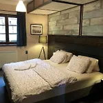 Kazmarka Lodge