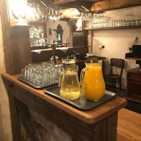 Kazmarka 山林小屋 *