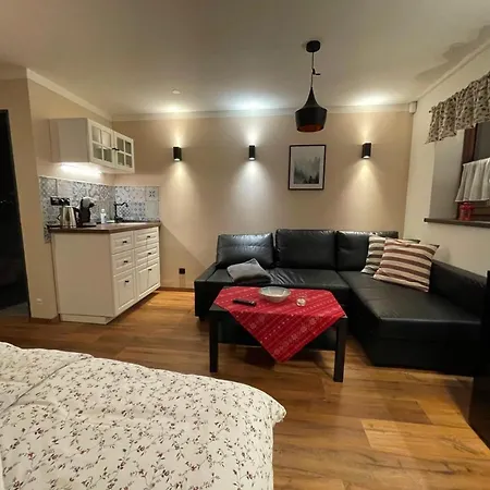 Kazmarka 山林小屋 Malá Morávka