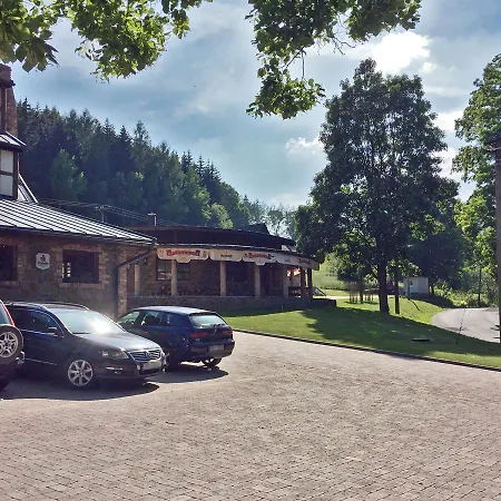 Kazmarka Lodge *