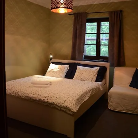 Kazmarka Lodge