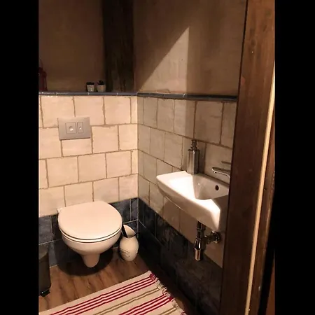 Деревянный коттедж Kazmarka *